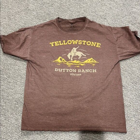 Yellowstone Dutton Ranch Brown T-Shirt - Picture 1 of 2
